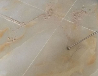 威海市瓷砖空鼓维修公司分享粘合剂选择不当在瓷砖铺贴过程中可能导致以下问题